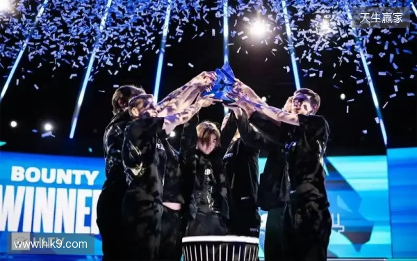 希勒评英超第23轮最佳阵：马奎尔、格伊、埃斯特旺、姆伯莫在列