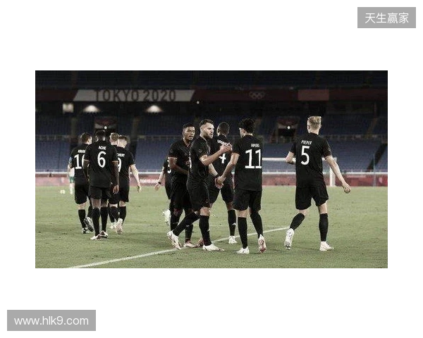 记者：曼联将同步推进新帅遴选，若卡里克战绩出色也会成为候选